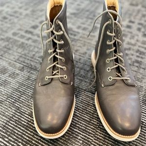 Men’s Cole Haan boots - gray water resistant- size 12